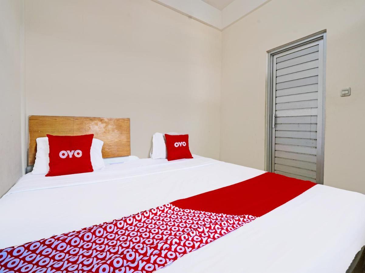 Oyo 1699 Verona Residence Bandung Exterior foto